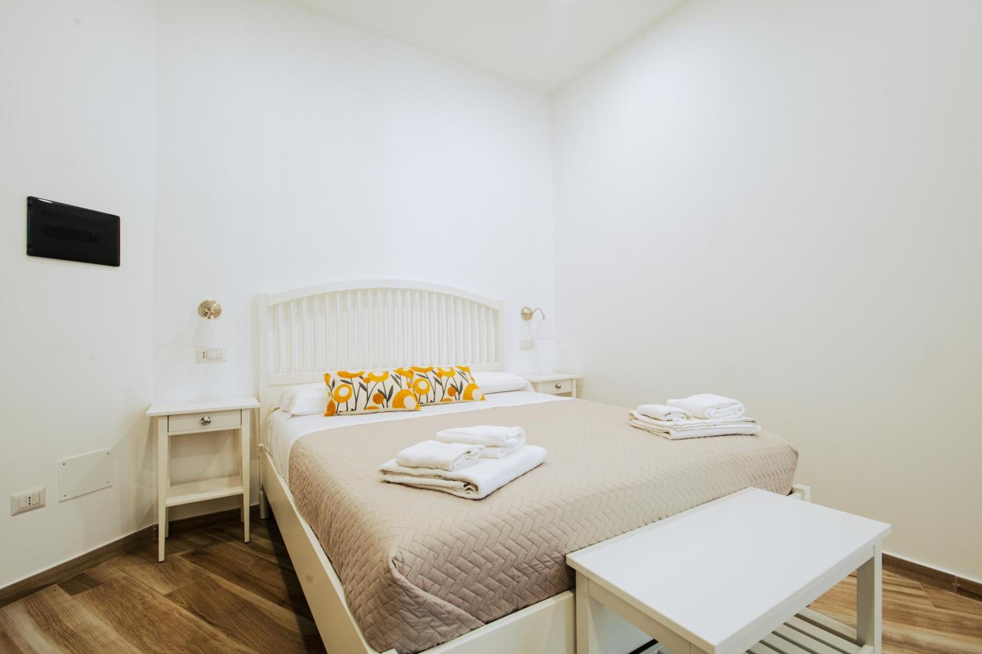 B&B Lara'S Home By I Borbone Naples Extérieur photo