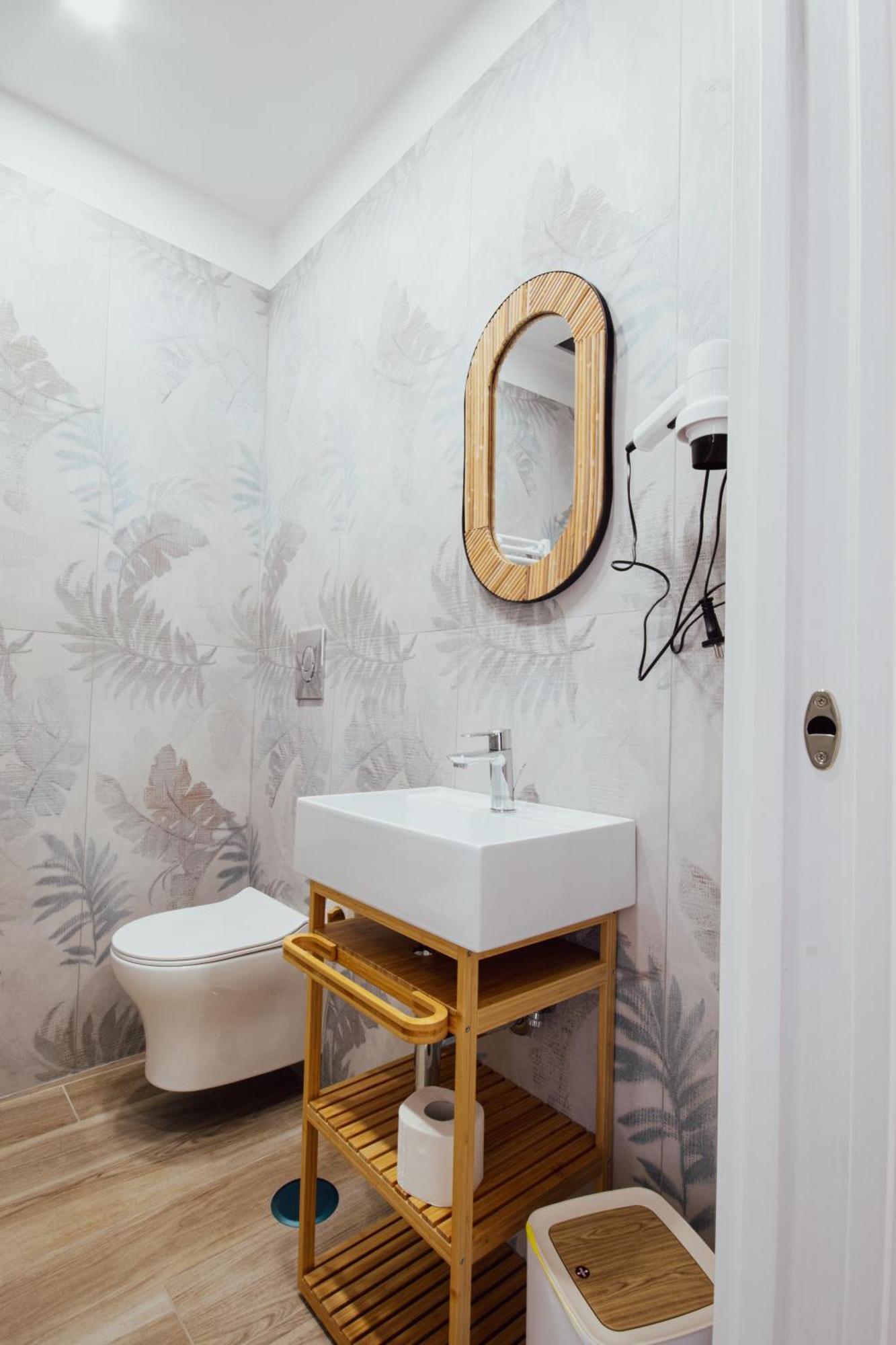 B&B Lara'S Home By I Borbone Naples Extérieur photo