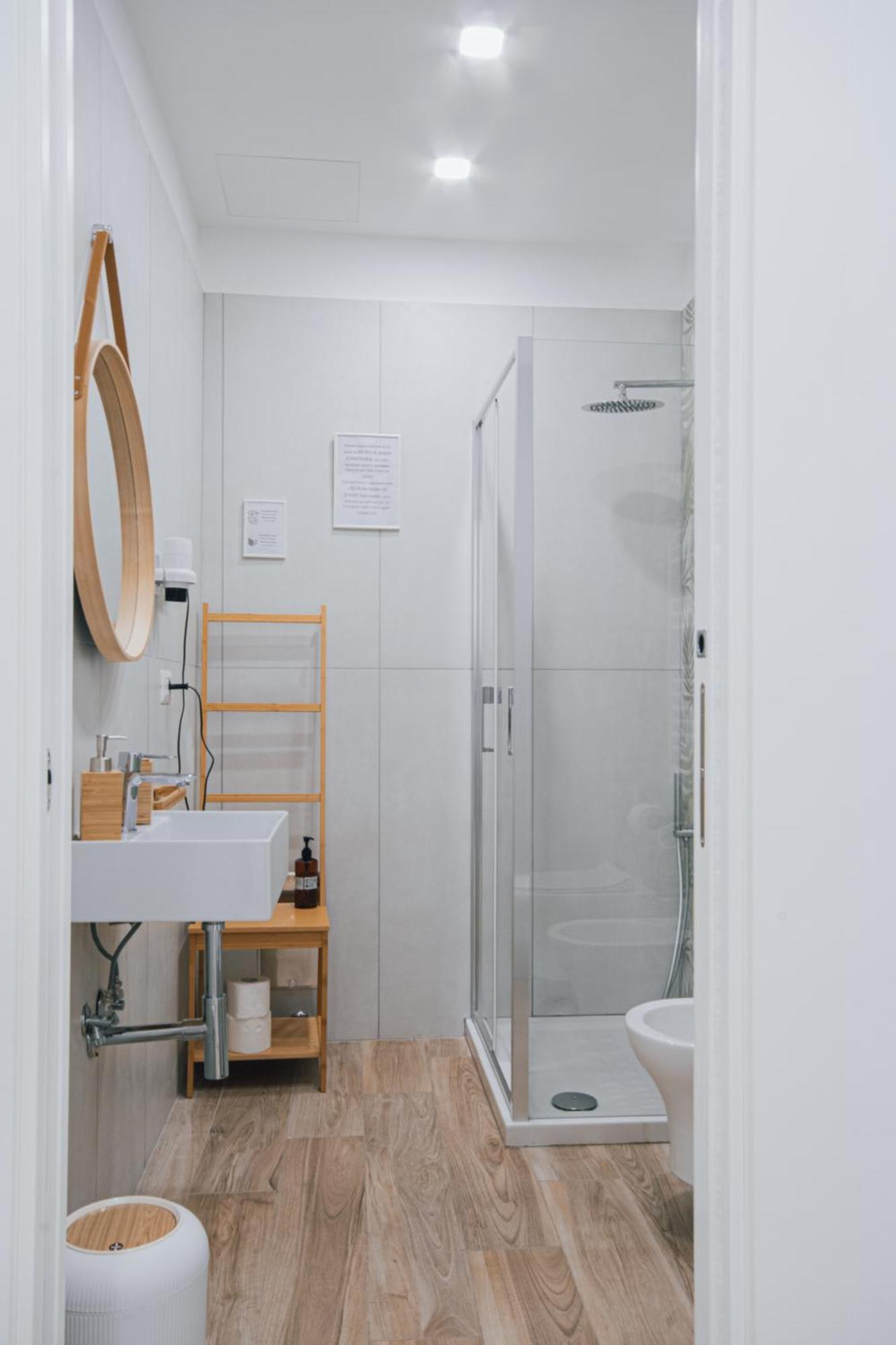 B&B Lara'S Home By I Borbone Naples Extérieur photo